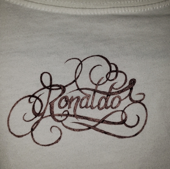 Ronaldo Shirt - Picture 3 of 6